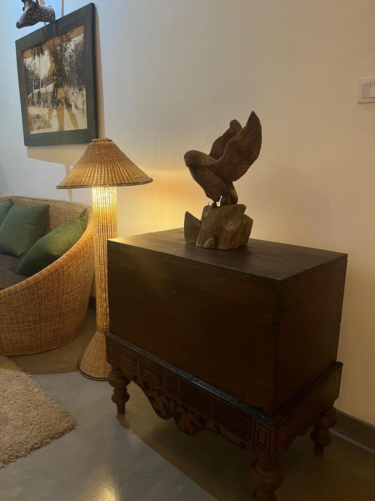 Ronaya Surf Waves Villa Диквела Екстериор снимка