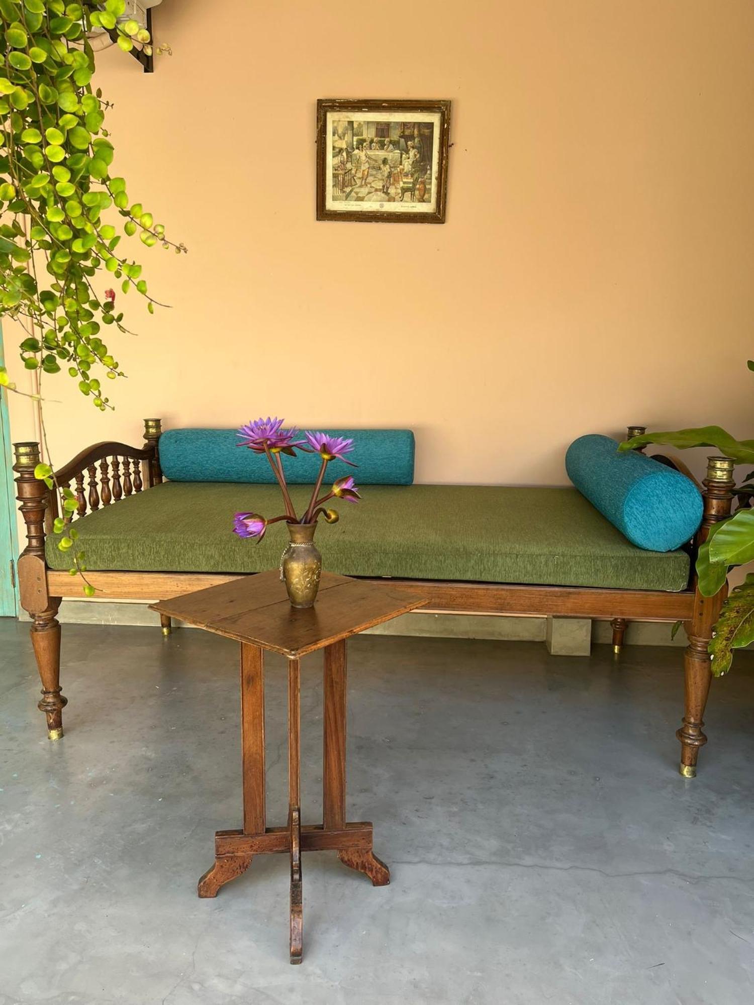 Ronaya Surf Waves Villa Диквела Екстериор снимка